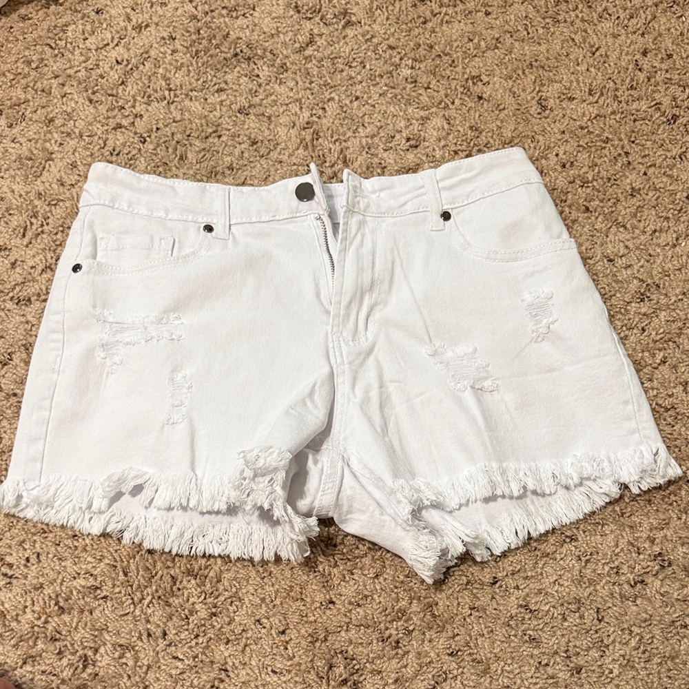 White Frayed Hem Women Shorts
